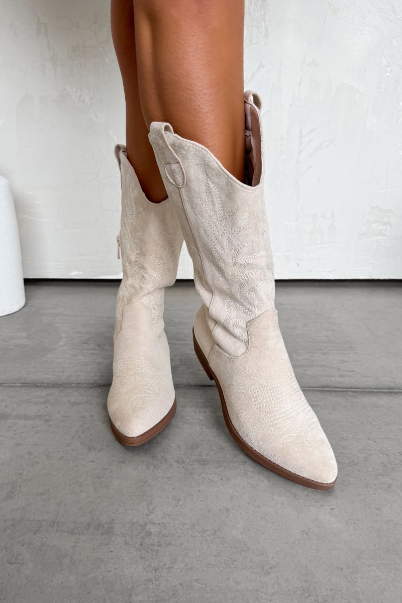 CODY Low Heel Cowboy Western Boots - Beige - 4