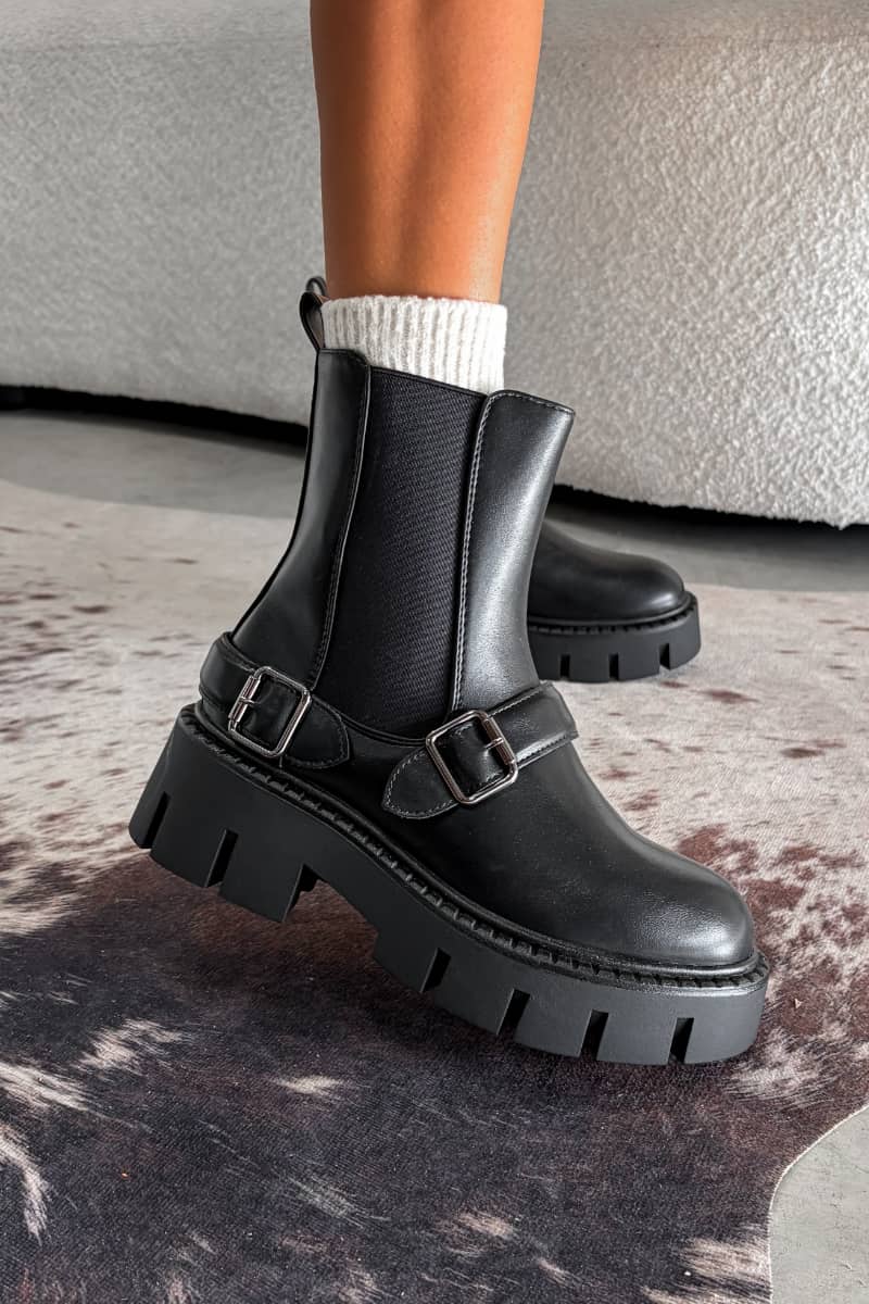 ESMAE Chunky Buckle Biker Boots - Black