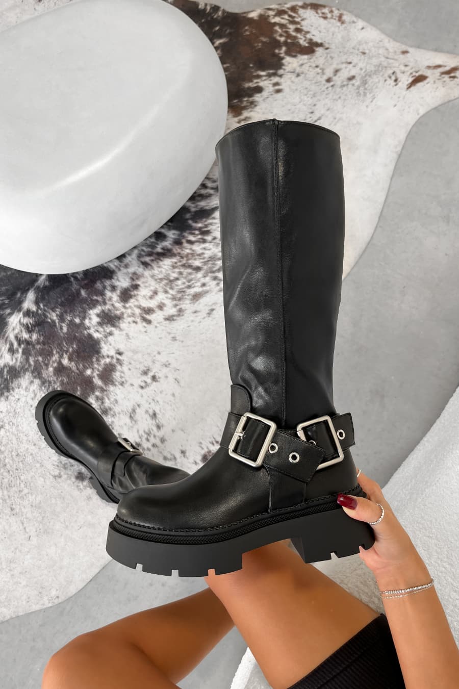 HAVANA Chunky Buckle Biker Boots Black – AJ VOYAGE
