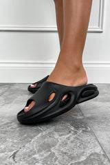 KICK BACK Flat Slider Sandals - Black