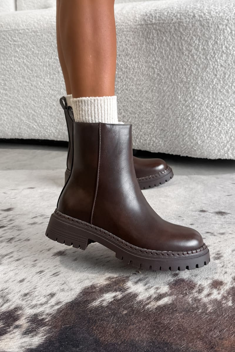 MISSY Chelsea Ankle Boots - Brown PU - 2