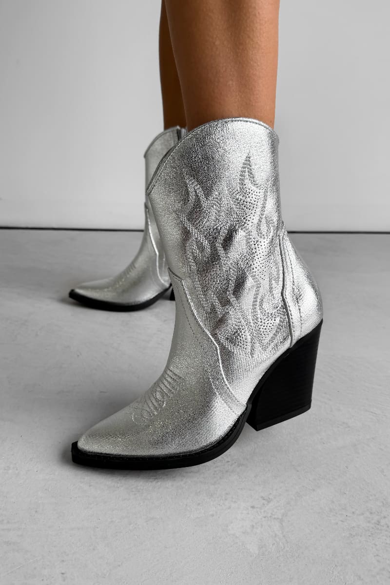 NIA Western Cowboy Boots - Silver -1