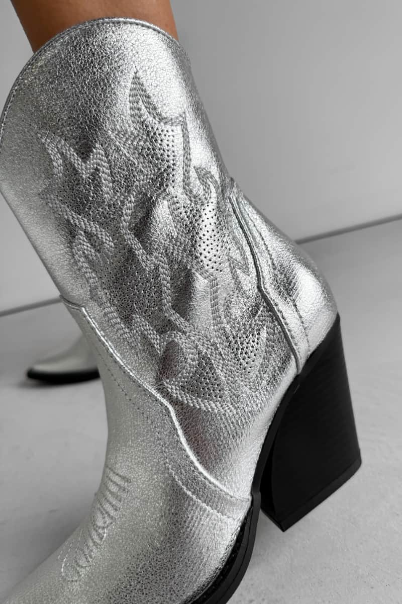 NIA Western Cowboy Boots - Silver - 2