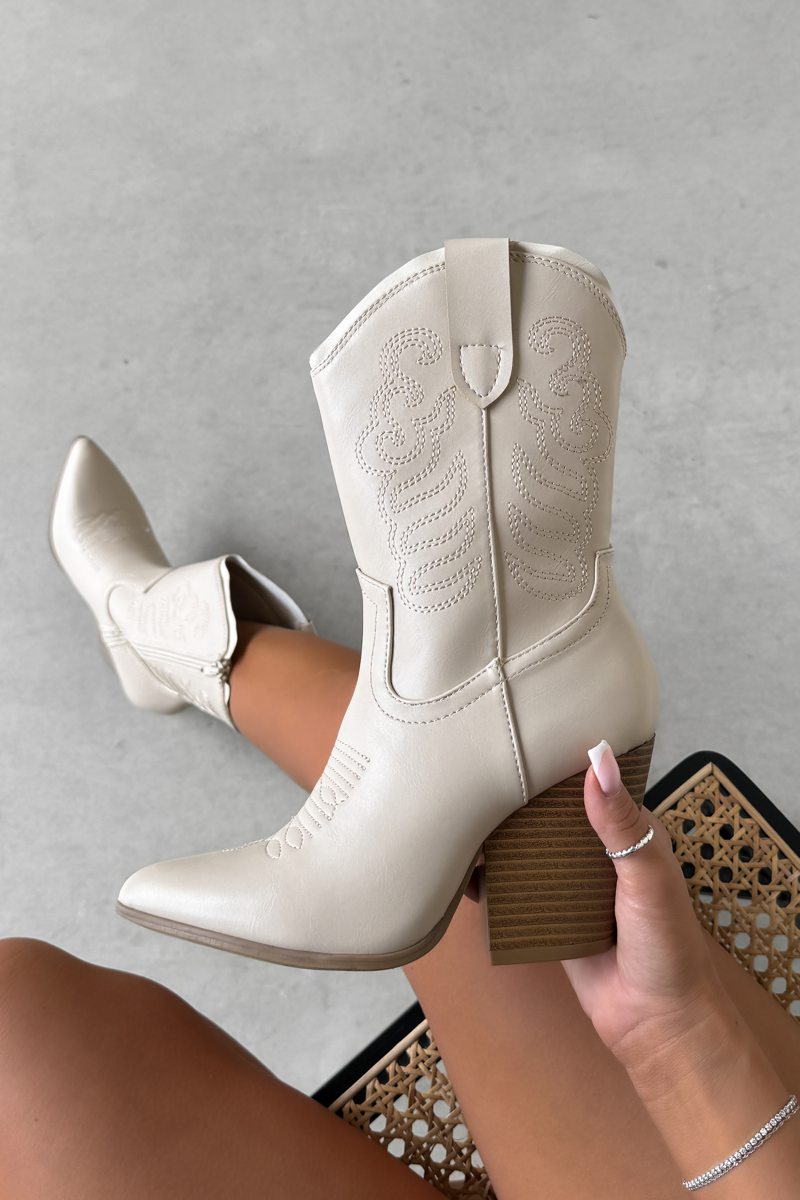 OHIO Western Cowboy Boots - Cream PU
