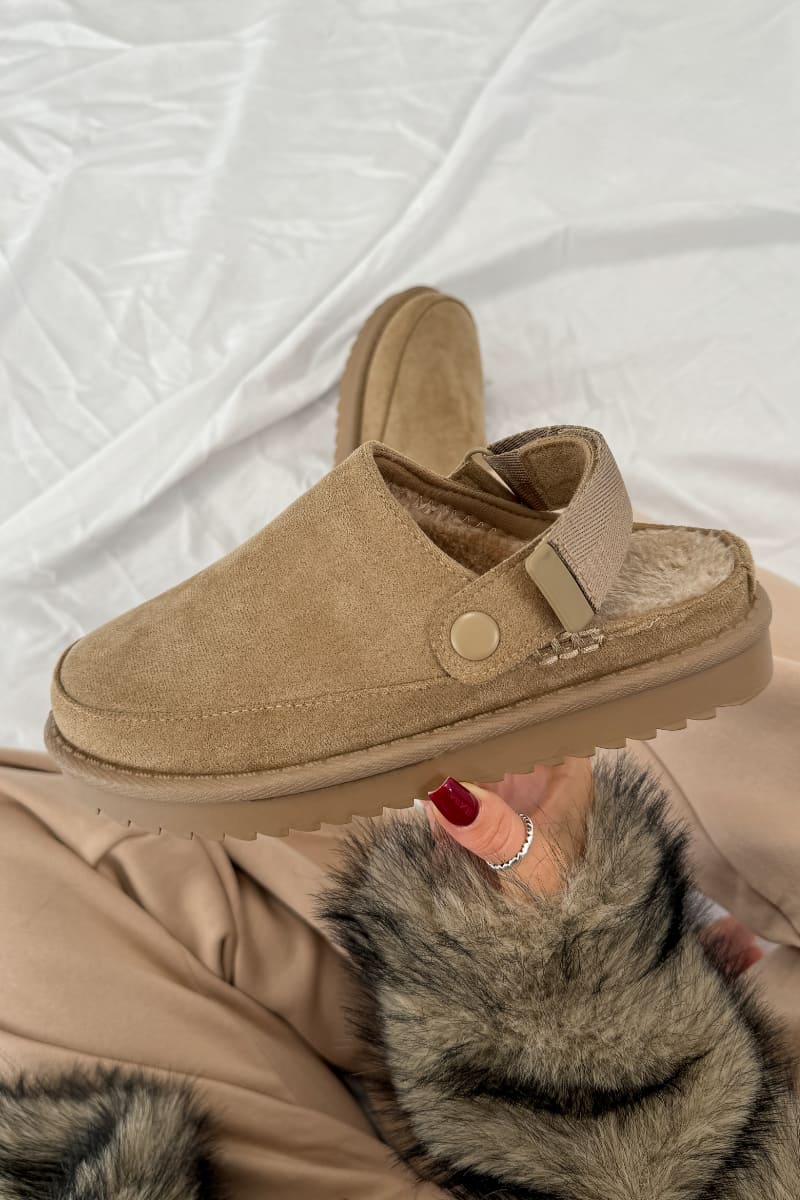 Outside slippers hot sale