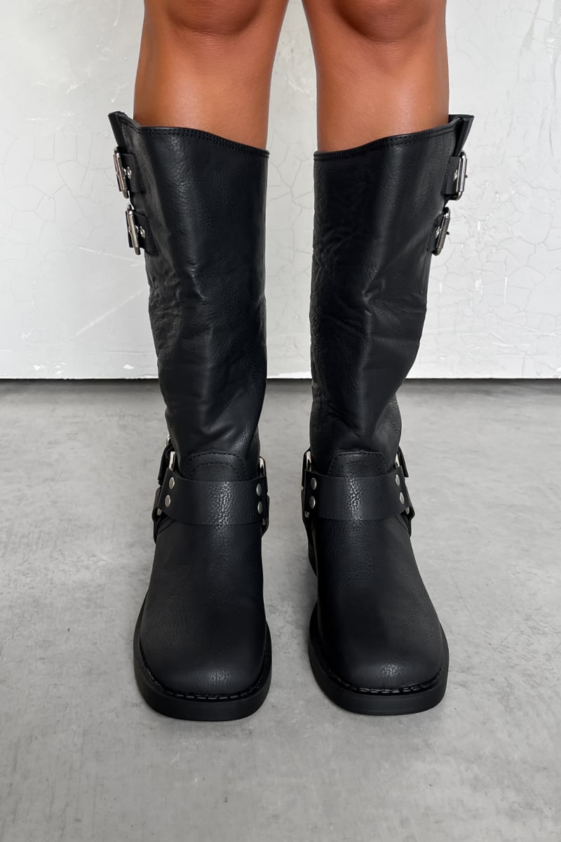 SEATTLE Chunky Buckle Biker Boots - Black PU - 4