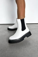TAKEN Chelsea Stitch Ankle Boots - White PU - 43