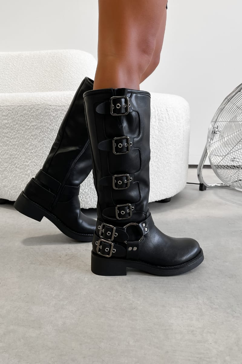UTAH Chunky Buckle Biker Boots Black – AJ VOYAGE
