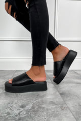 EVLYN Chunky Platform Sandals - Black PU - 2
