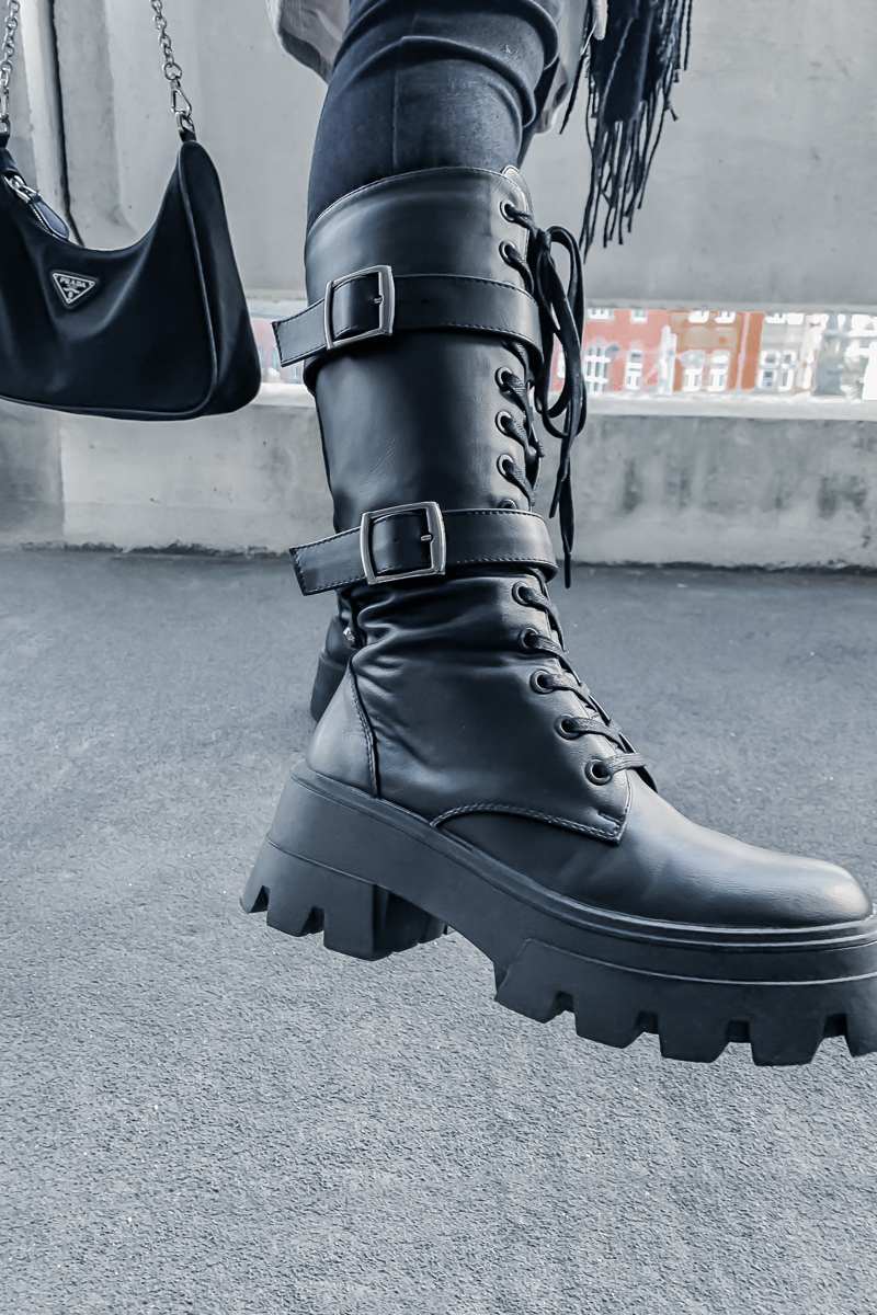 Chunky Platform Lace Up Ankle Boots Black Patent – AJ VOYAGE