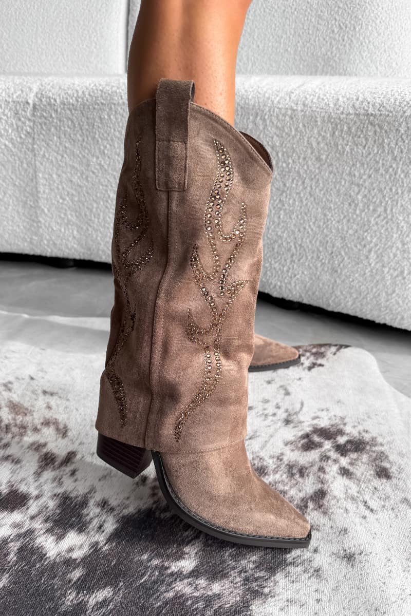 ALASKA Flared Cowboy Western Boots - Beige