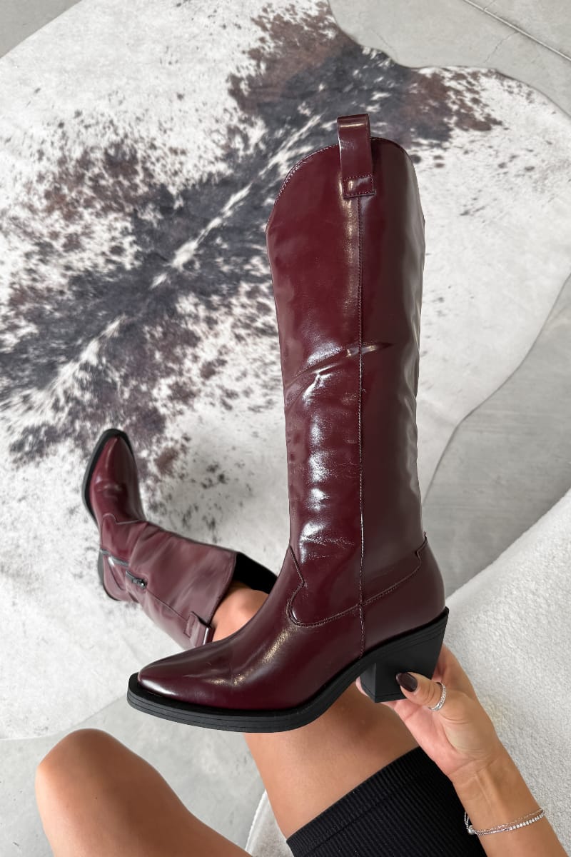 ARIA Pull On Western Cowboy Boots - Cherry