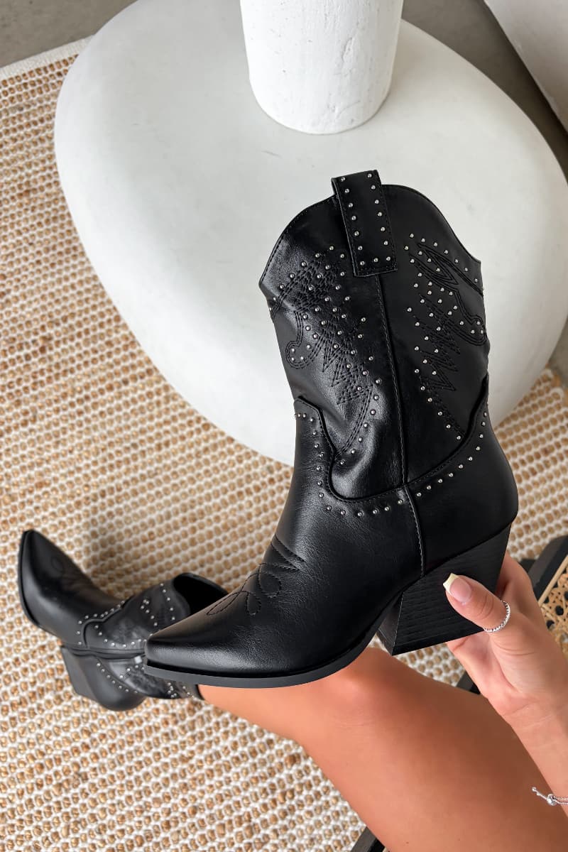 DAYTONA Ankle Western Cowboy Boots -  Black