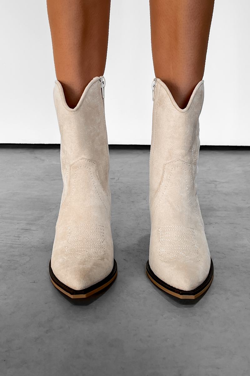 DENVER Western Cowboy Boots - Cream - 4