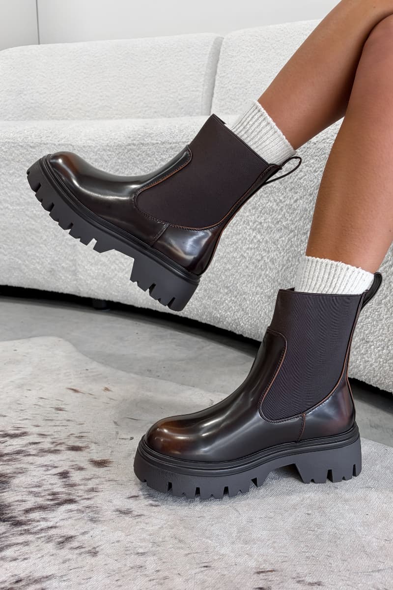 FRAN Chelsea Ankle Boots - Brown PU