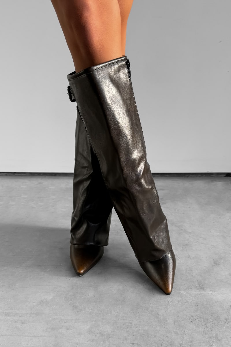 LENA Knee High Buckle Boots - Brown - 5