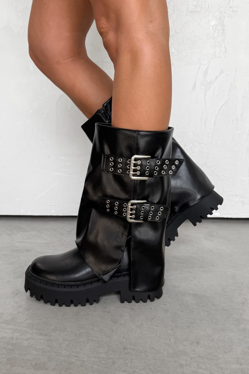 LEVEL UP Studded Flared Chunky Boots - Black