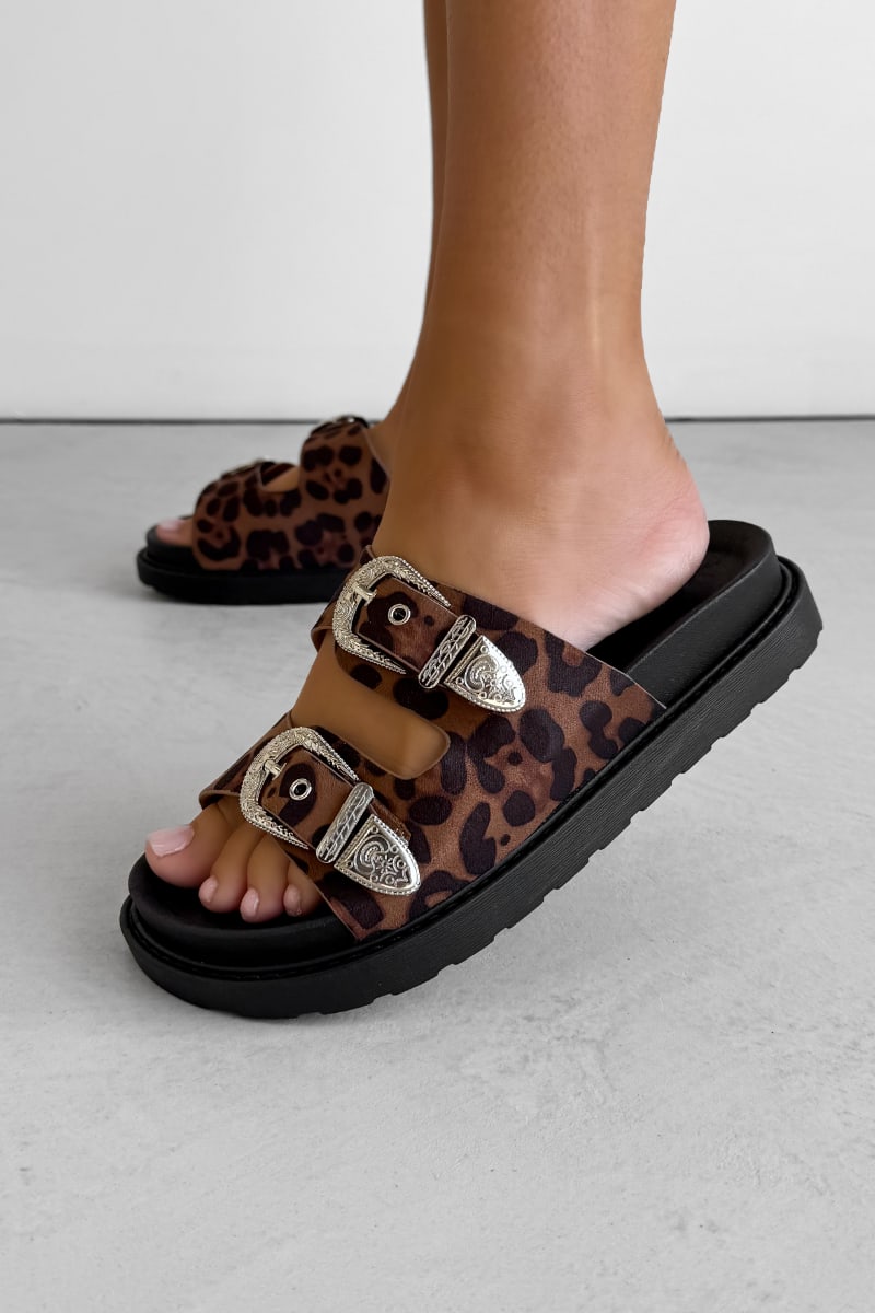 LEXI Chunky Buckle Sandals - Black - 6