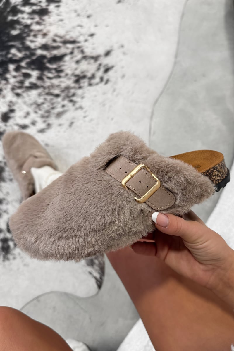 LOLA Faux Fur Outdoor Slipper Clog - Beige - 1