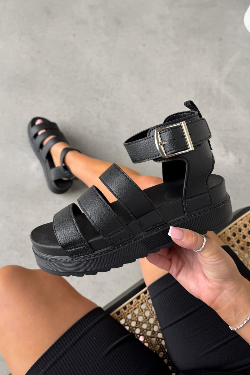 LUNA Chunky Gladiator Sandals - Black