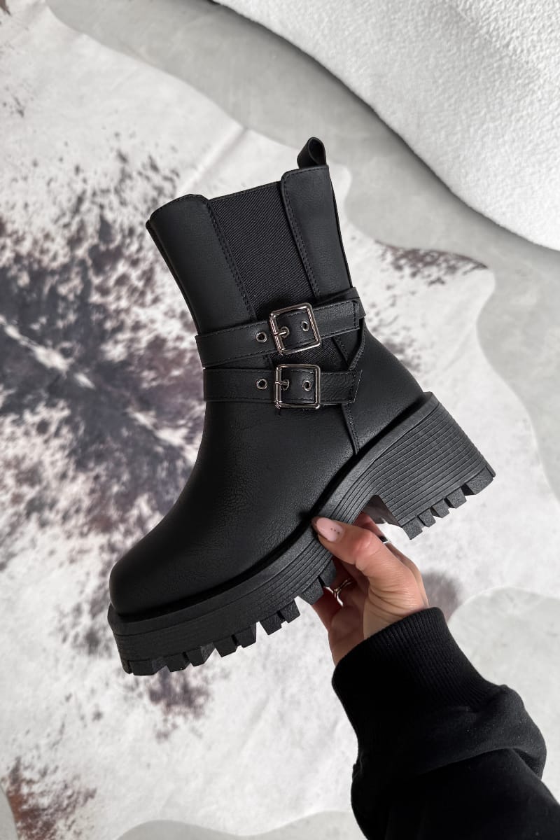 MOLLY Chunky Ankle Boots - Black - 3