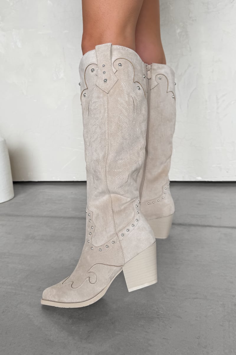 SHOWDOWN Cowboy Western Boots - Cream - 4