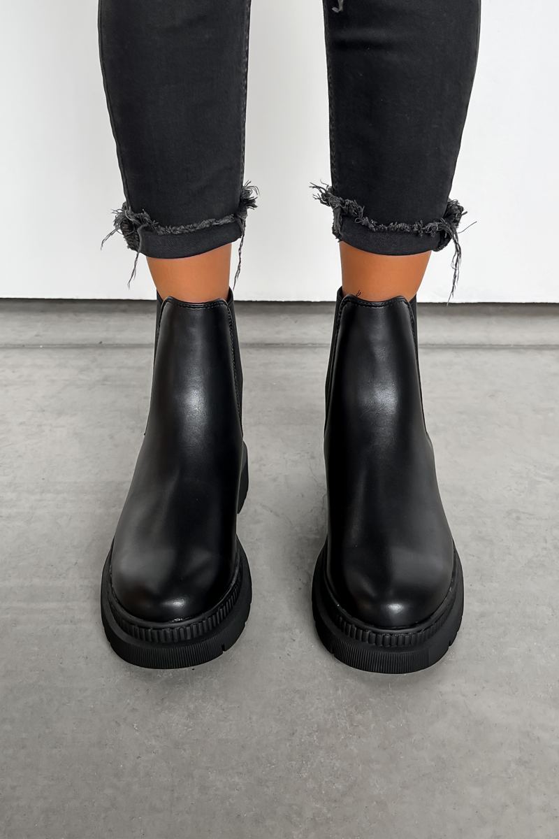 SIENNA Chelsea Ankle Boots - Black PU - 3