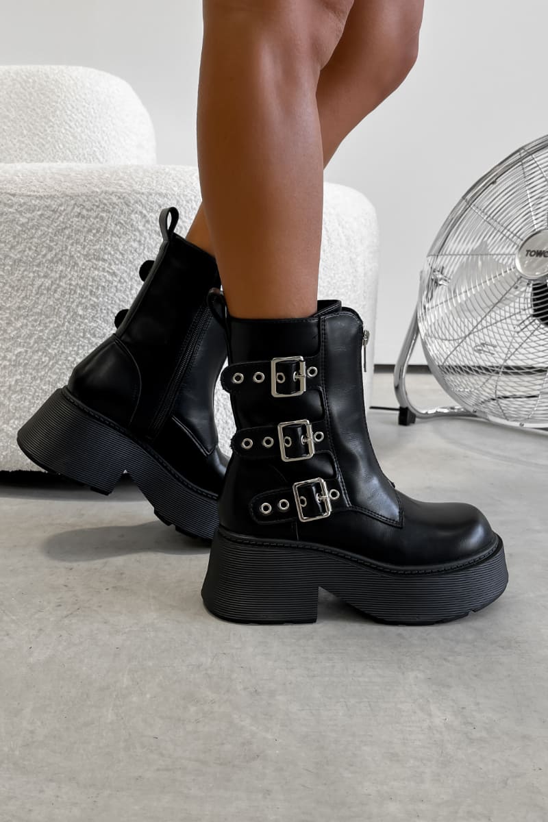 TORI Zip Front Chunky Buckle Ankle Boots Black – AJ VOYAGE