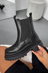 GIORGA Chunky Ankle Boots - Black