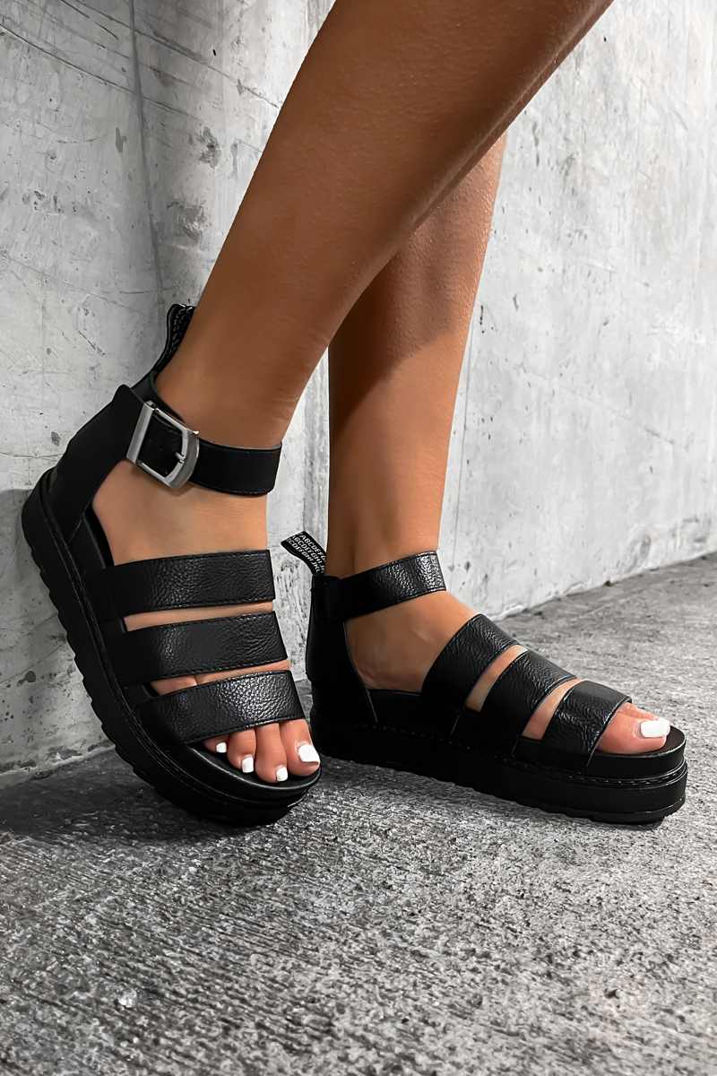 IMMI Chunky Gladiator Sandals - Black - 8