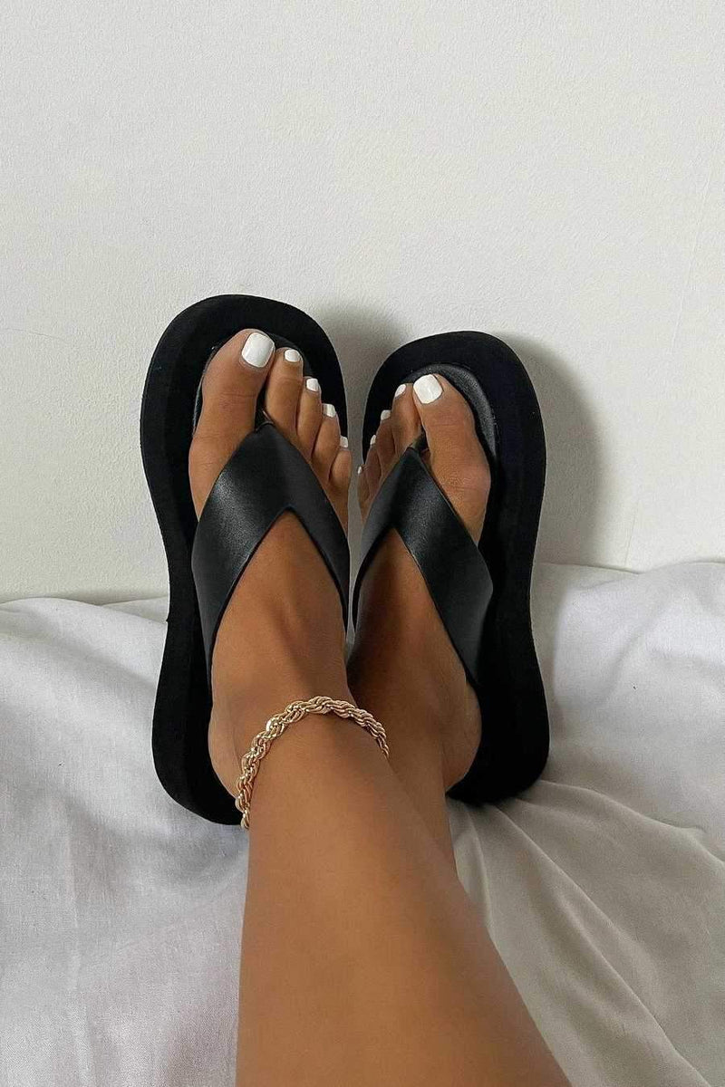 JAYMIE Chunky Toe Post Sandals - Black -2 