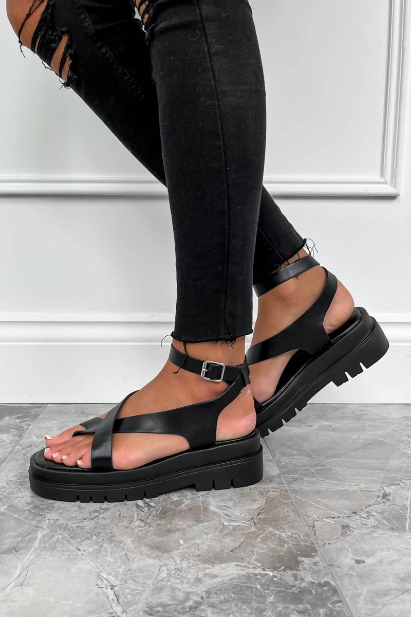 LAVINA Chunky Gladiator Sandals - Black