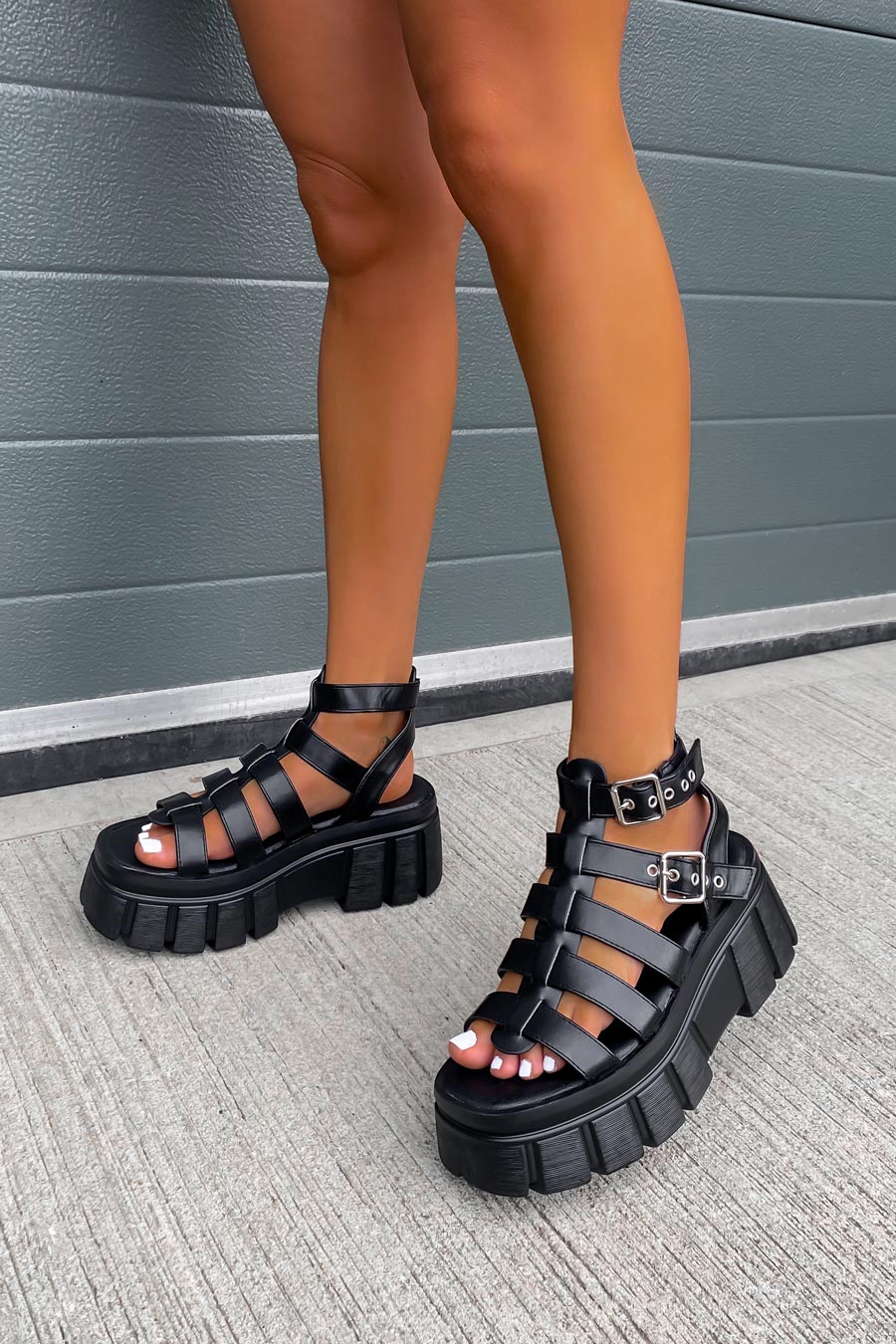 LOCKDOWN Super Chunky Caged Platform Sandals Black PU – AJ VOYAGE