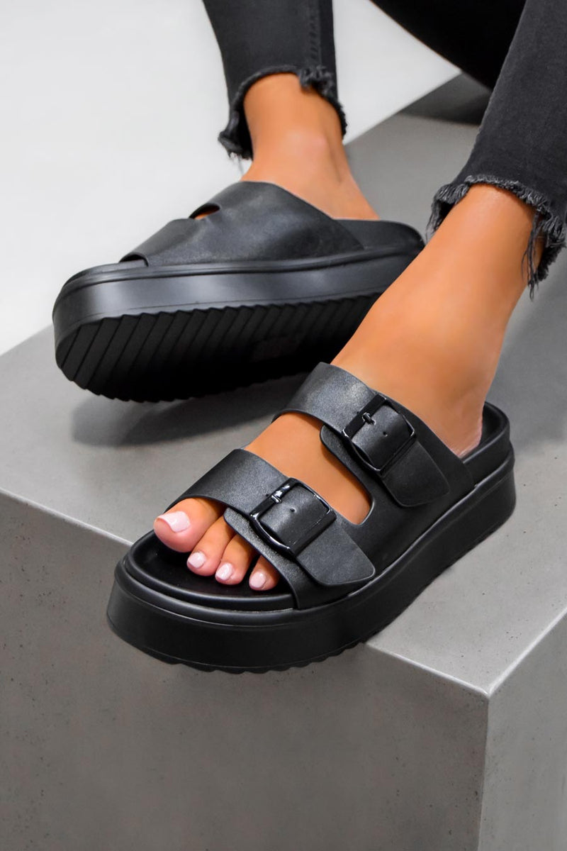 REMMY Chunky Buckle Sandals - Black