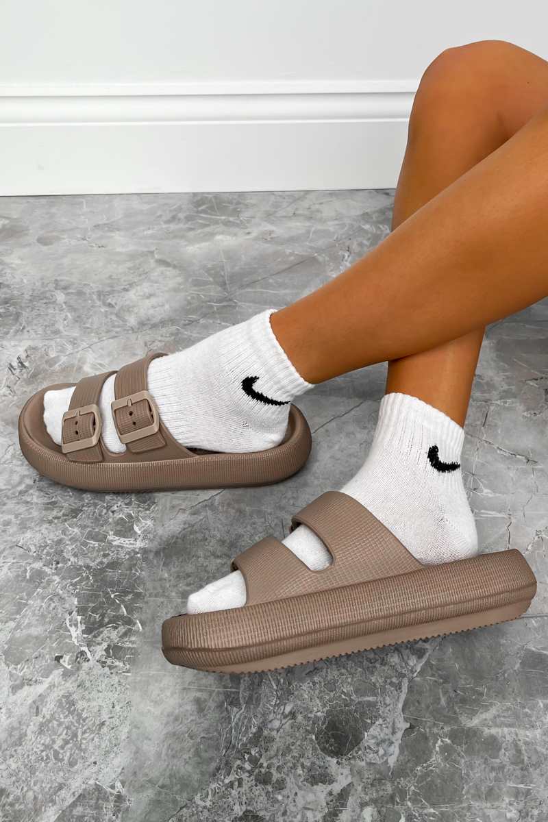 MABLE Flat Slider Sandals - Mocha