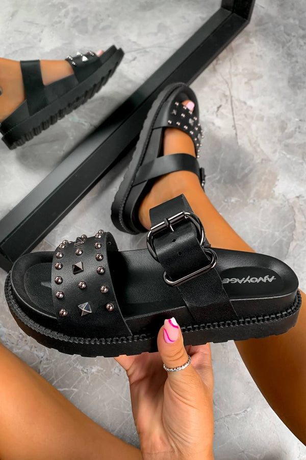 TOLD YOU Chunky Studded Buckle Sandals - Black - 5
